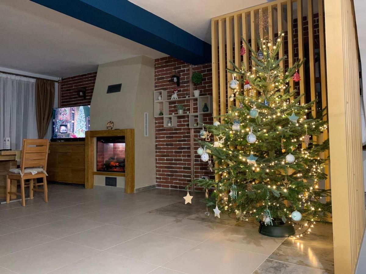 Altitude Guest House Ranca Ngoại thất bức ảnh