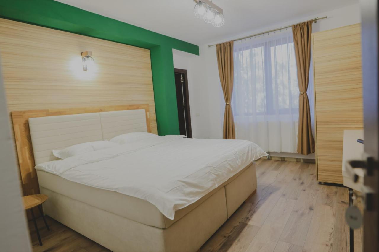 Altitude Guest House Ranca Ngoại thất bức ảnh