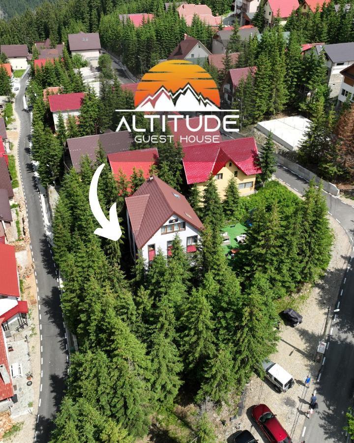 Altitude Guest House Ranca Ngoại thất bức ảnh