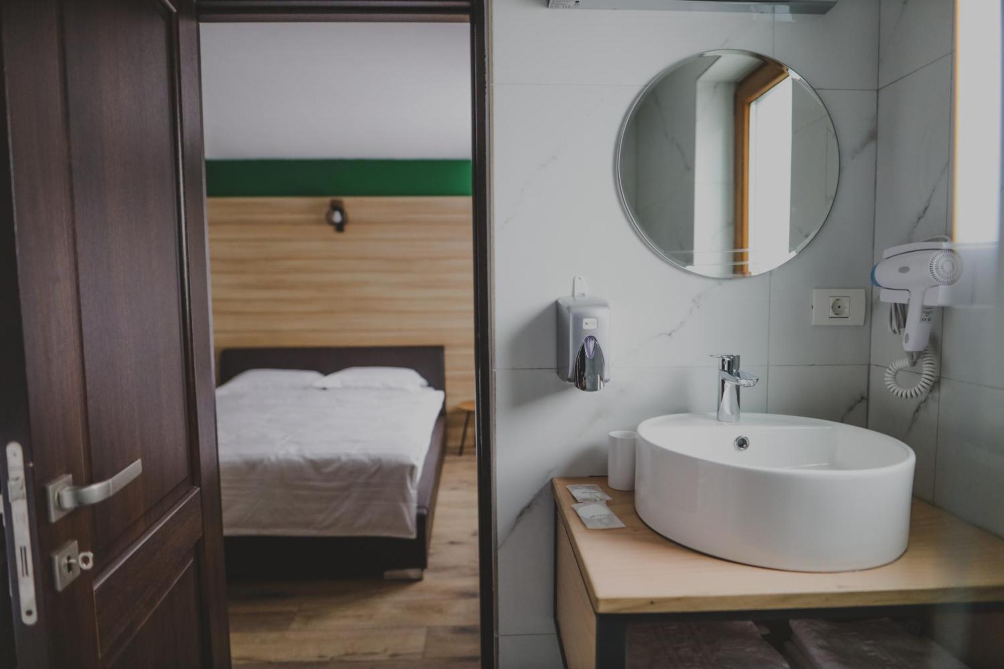 Altitude Guest House Ranca Phòng bức ảnh